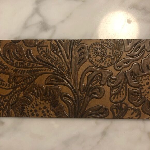 Vintage Streets Ahead Tooled Leather O-Ring Belt - Picture 4 of 6